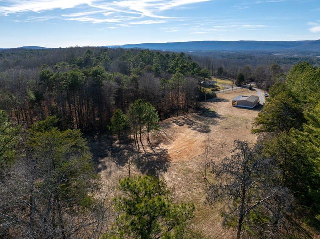 283 W Oakton Road, Lafayette, GA 30728