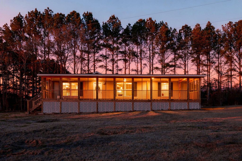 283 W Oakton Road, Lafayette, GA 30728