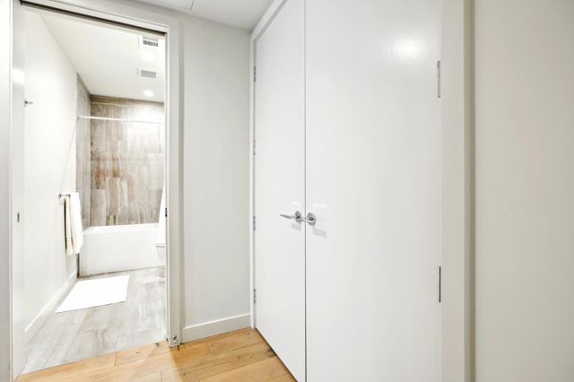 44 East Ave 2806, Austin, TX 78701