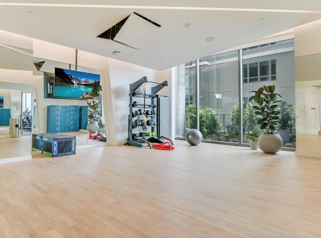 44 East Ave 2806, Austin, TX 78701