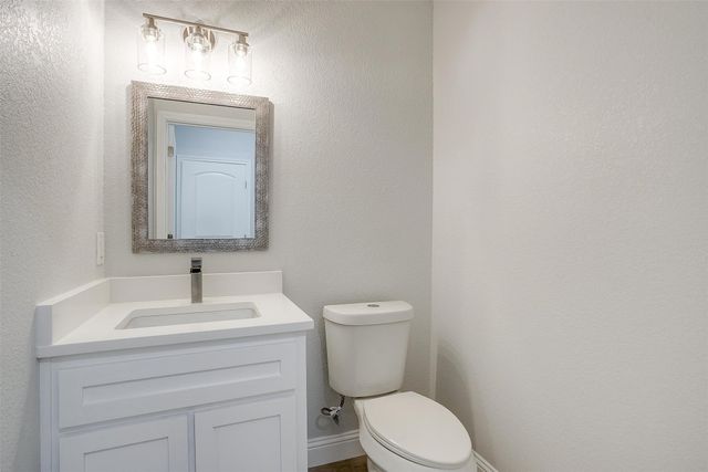 507 S 4th Street, Grandview, TX 76050