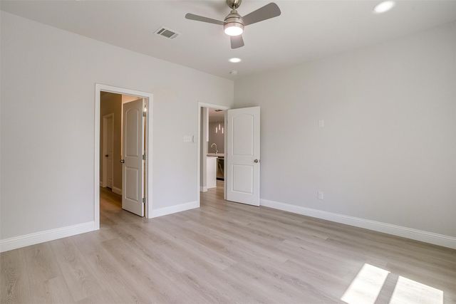 507 S 4th Street, Grandview, TX 76050