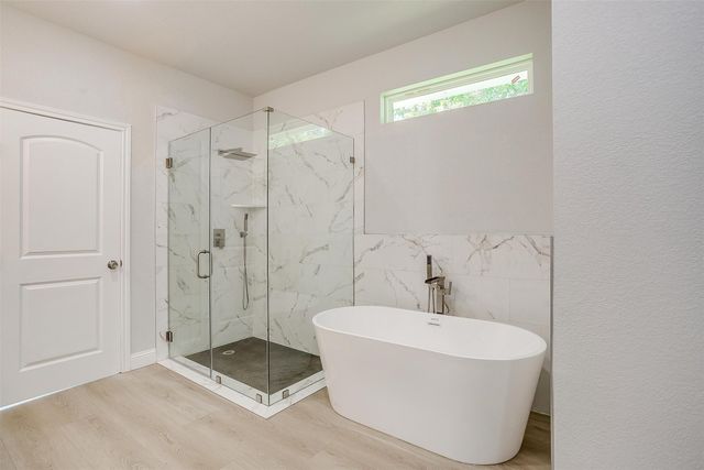 507 S 4th Street, Grandview, TX 76050