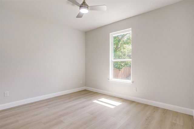 507 S 4th Street, Grandview, TX 76050