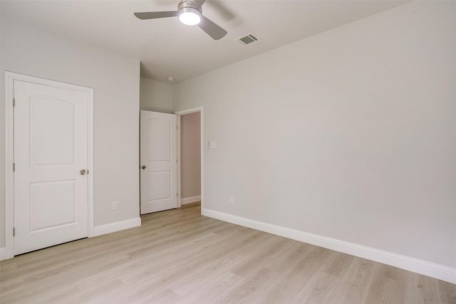 507 S 4th Street, Grandview, TX 76050