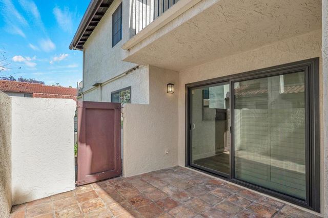 4135 Porte De Merano 144, San Diego, CA 92122