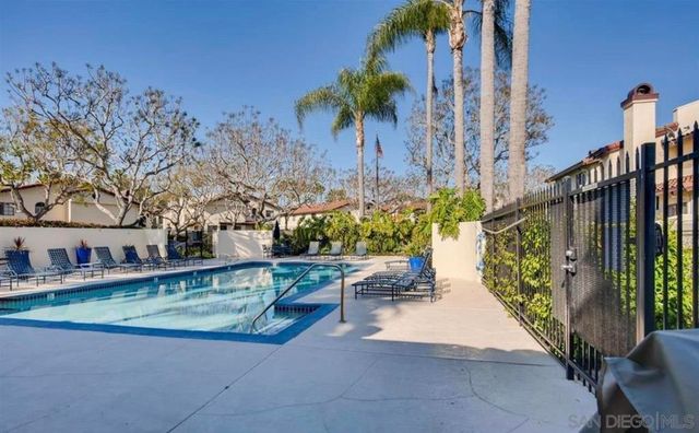 4135 Porte De Merano 144, San Diego, CA 92122