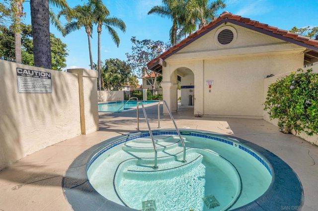 4135 Porte De Merano 144, San Diego, CA 92122