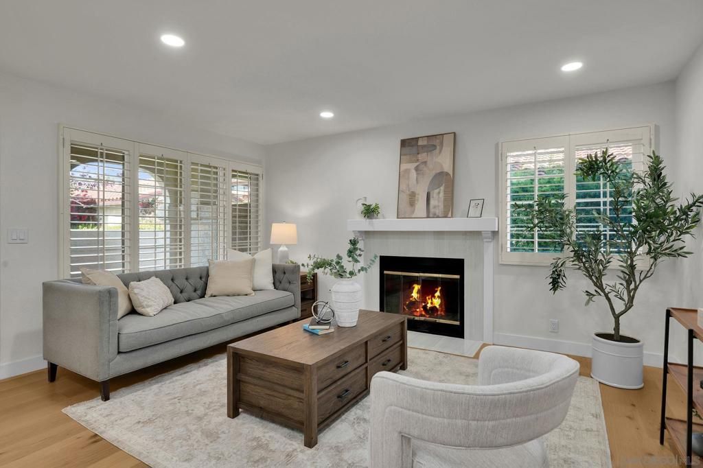 4135 Porte De Merano 144, San Diego, CA 92122