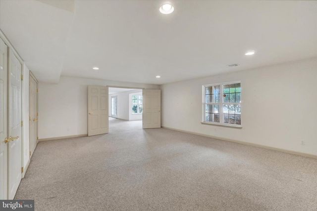 1216 WINDING OAK DR, York, PA 17403