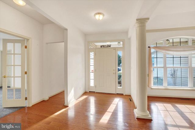 1216 WINDING OAK DR, York, PA 17403