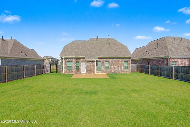 3802 Andreas Drive, Southaven, MS 38672