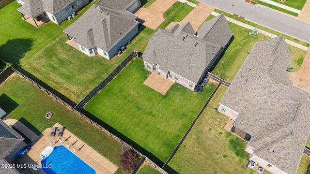3802 Andreas Drive, Southaven, MS 38672