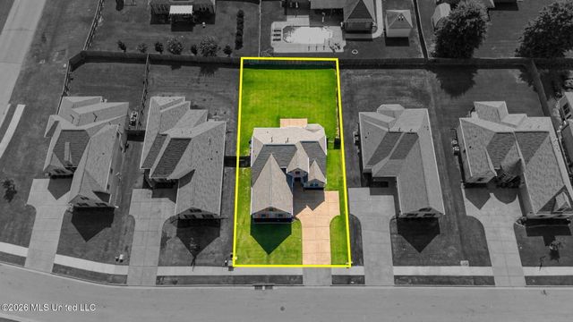 3802 Andreas Drive, Southaven, MS 38672