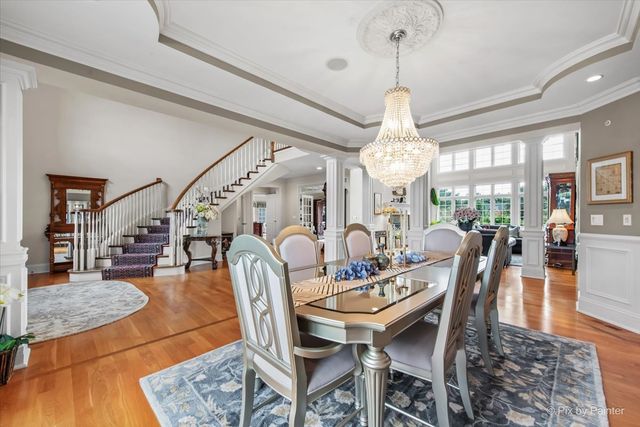 36W535 Hunters Gate Road, St. Charles, IL 60175