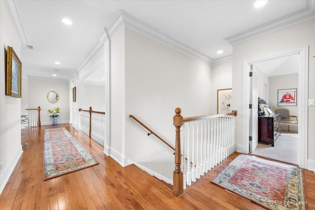36W535 Hunters Gate Road, St. Charles, IL 60175