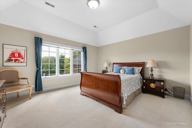 36W535 Hunters Gate Road, St. Charles, IL 60175