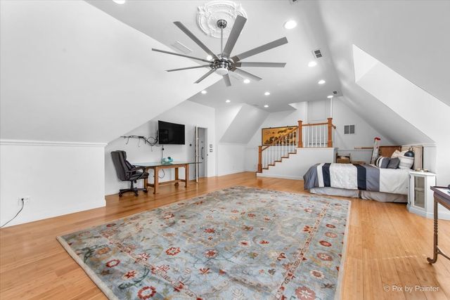 36W535 Hunters Gate Road, St. Charles, IL 60175