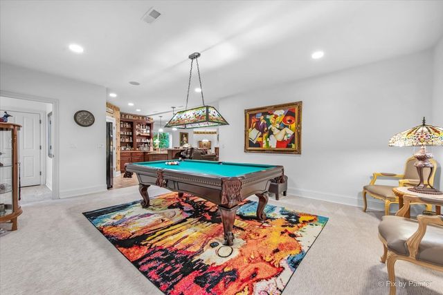 36W535 Hunters Gate Road, St. Charles, IL 60175