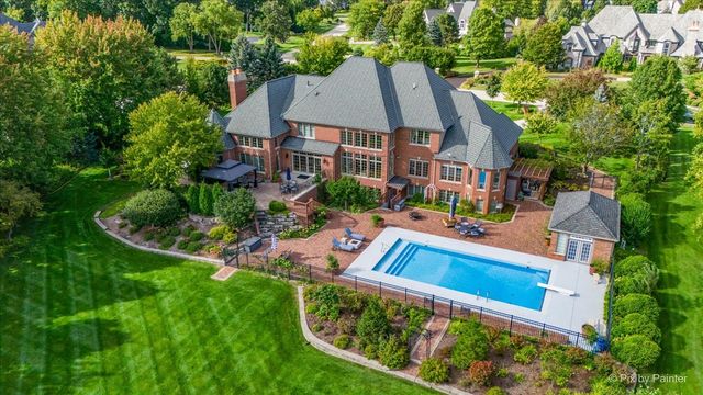 36W535 Hunters Gate Road, St. Charles, IL 60175