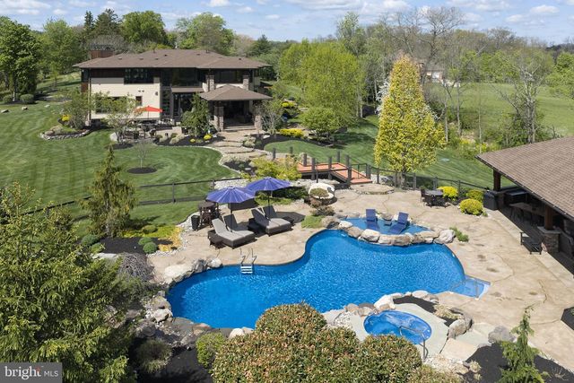 48 STREET RD, New Hope, PA 18938