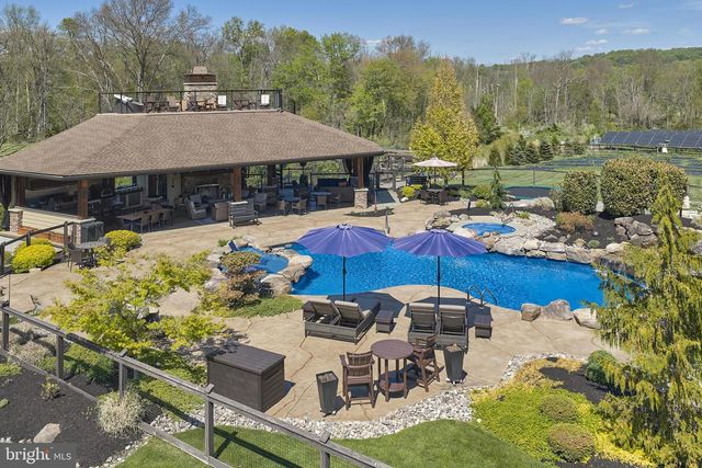 48 STREET RD, New Hope, PA 18938