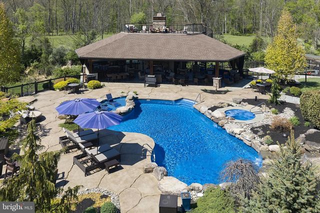 48 STREET RD, New Hope, PA 18938