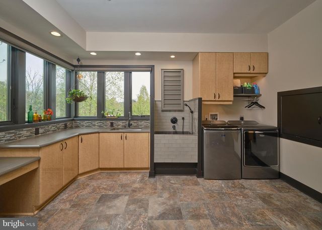 48 STREET RD, New Hope, PA 18938