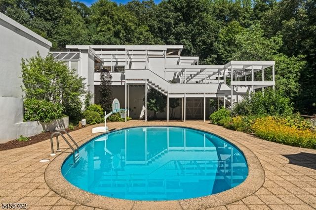 297 Hardscrabble Rd, Bernardsville Boro, NJ 07924