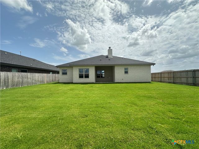 630 Eagle Crest Drive, Salado, TX 76571