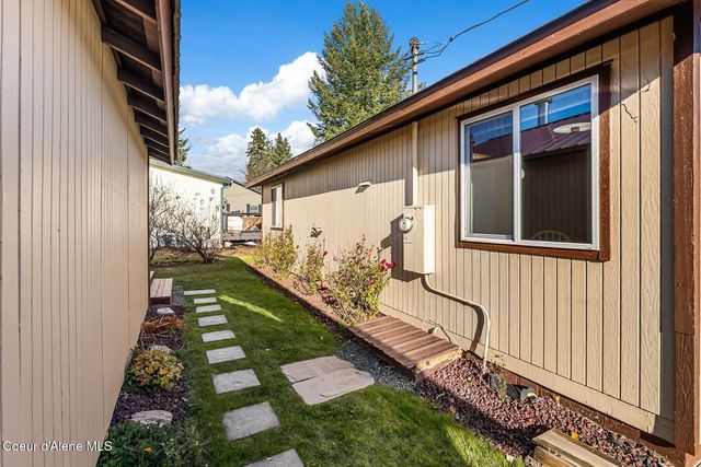 513 N Division Ave, Sandpoint, ID 83864