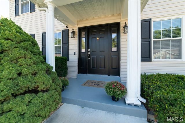1156 Carrington Drive, St Peters, MO 63376