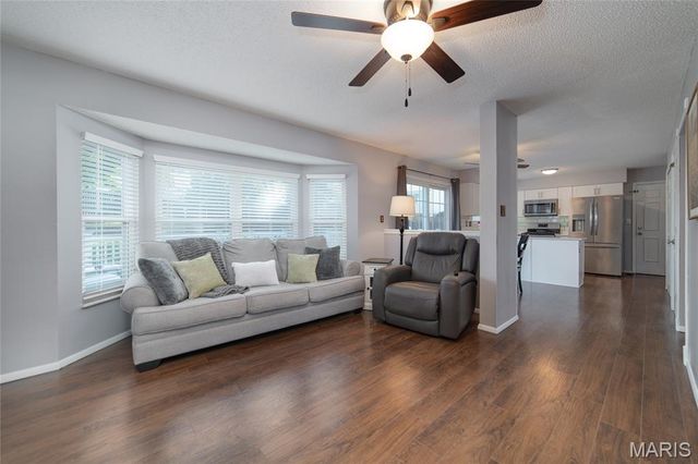 1156 Carrington Drive, St Peters, MO 63376