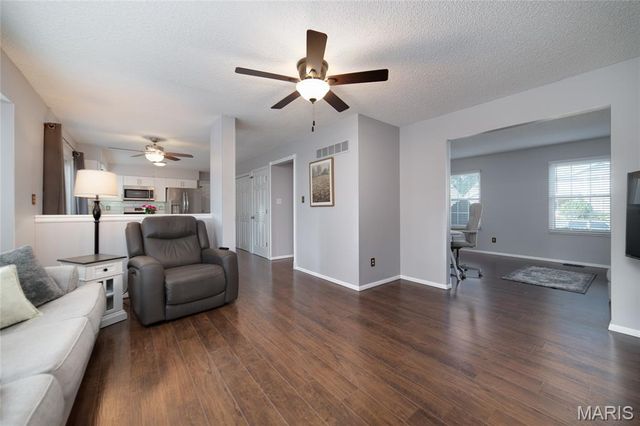 1156 Carrington Drive, St Peters, MO 63376