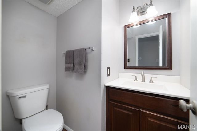 1156 Carrington Drive, St Peters, MO 63376