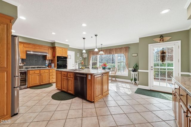 80 Howard Lane, Lillington, NC 27546