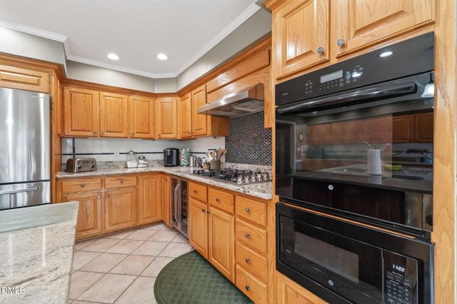 80 Howard Lane, Lillington, NC 27546