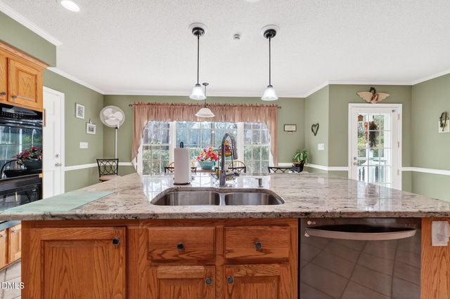 80 Howard Lane, Lillington, NC 27546