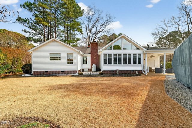 80 Howard Lane, Lillington, NC 27546