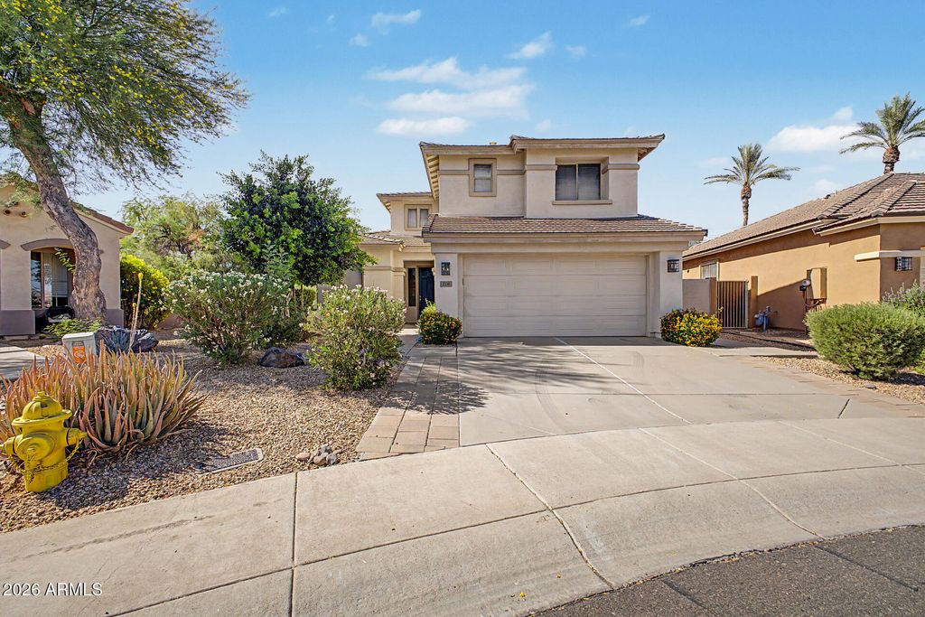 218 E SUNBURST Lane, Tempe, AZ 85284