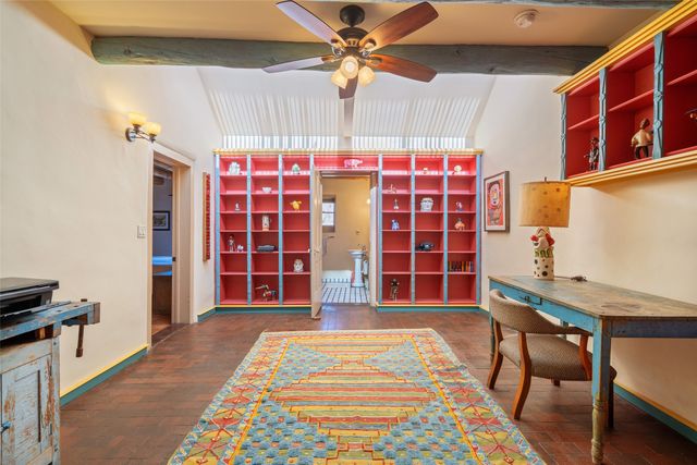 12 La Vega, Galisteo, NM 87540