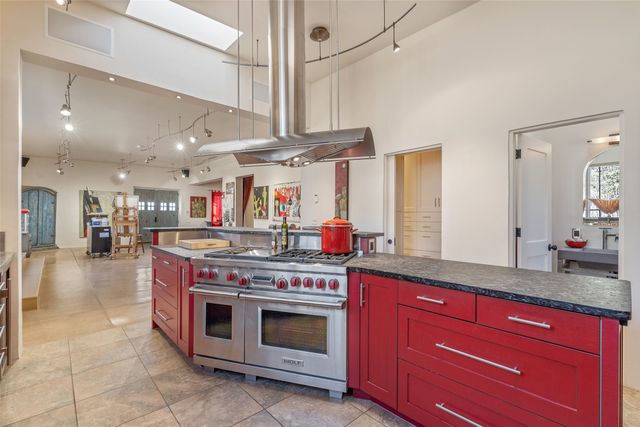 12 La Vega, Galisteo, NM 87540