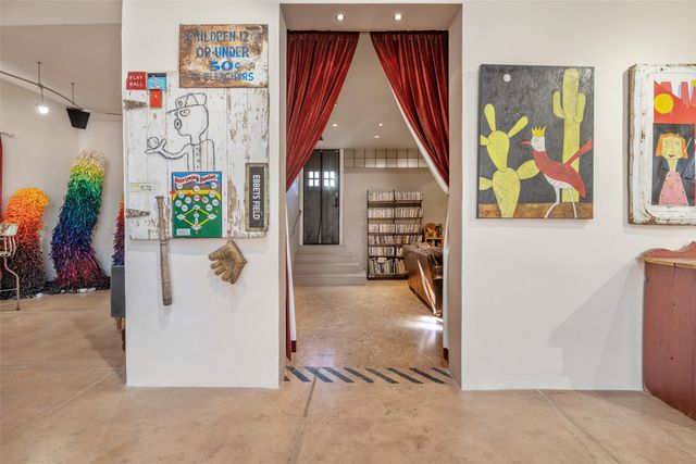 12 La Vega, Galisteo, NM 87540