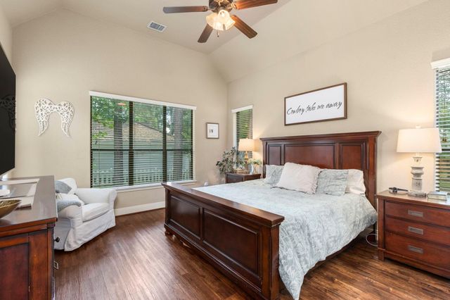 3202 Pine Hollow Circle, Montgomery, TX 77356