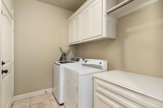 3202 Pine Hollow Circle, Montgomery, TX 77356