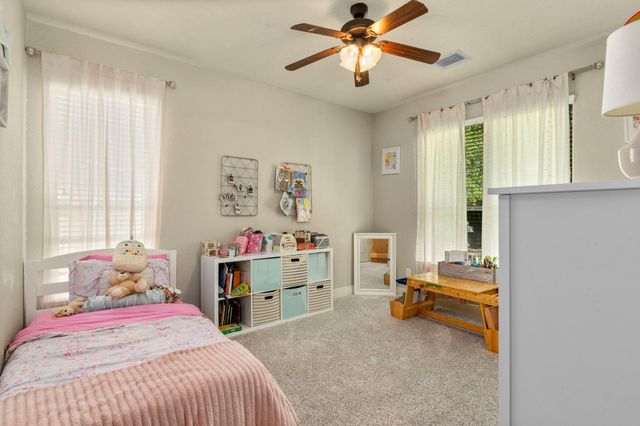 3202 Pine Hollow Circle, Montgomery, TX 77356