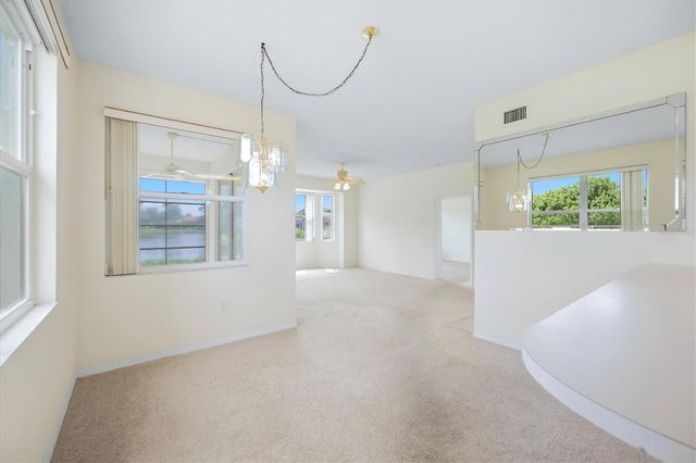 5056 OAK RUN DRIVE, Sarasota, FL 34243