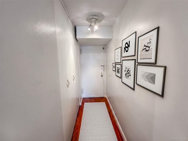 61-20 Grand Central Parkway C1100, Forest Hills, NY 11375