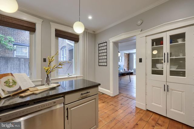 215 N LIME ST, Lancaster, PA 17602