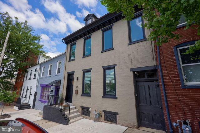 215 N LIME ST, Lancaster, PA 17602